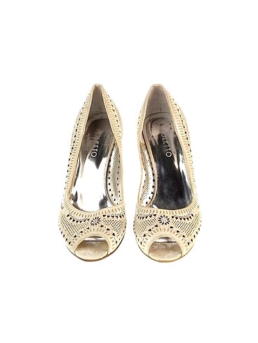 39 Beden Poletto Stiletto %70 İndirimli.