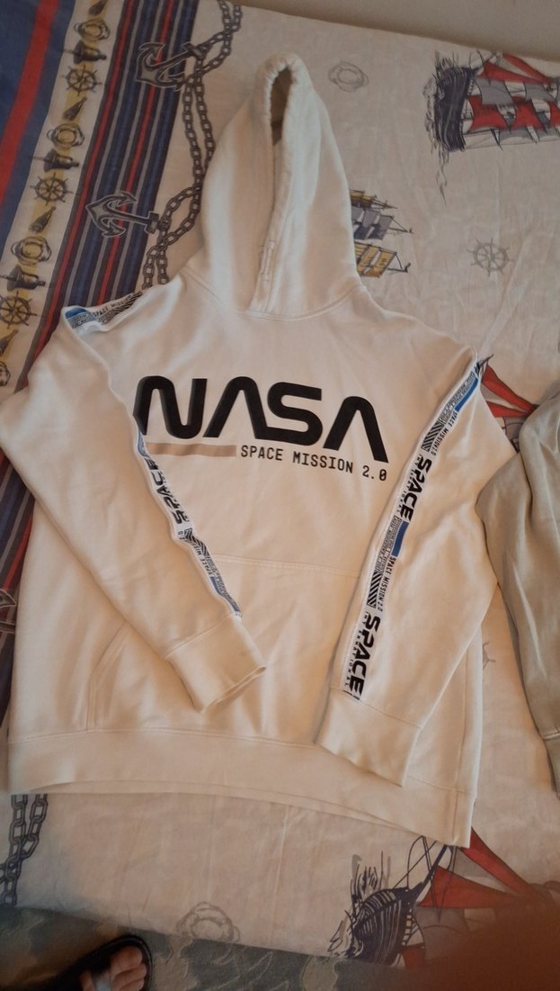 Beyaz NASA Baskılı Kapüşonlu Sweatshirt - Görsel 2
