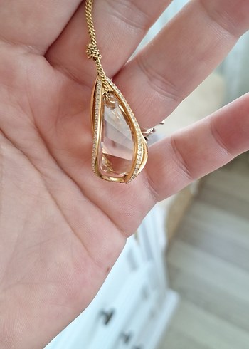 Beden Altın Renkli Mini Zincir Detaylı Kadın Kolye