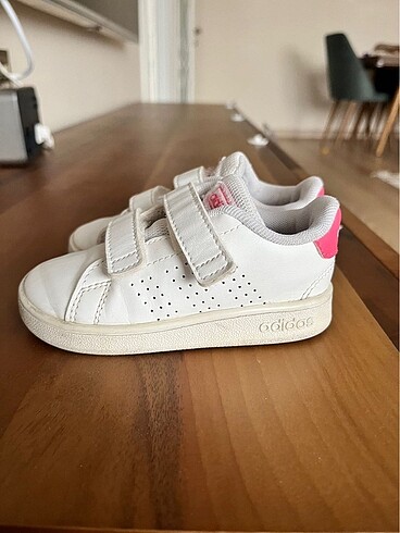 Adidas kız bebek sneaker