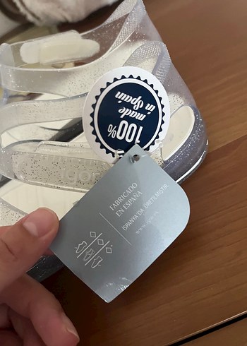 26 Beden Kız Çocuk IGOR simli sandalet