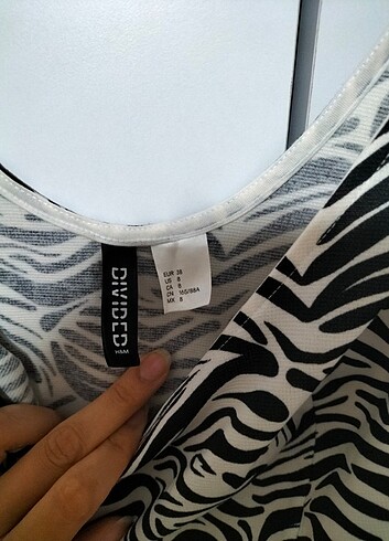 Mini zebra desenli H&M elbise