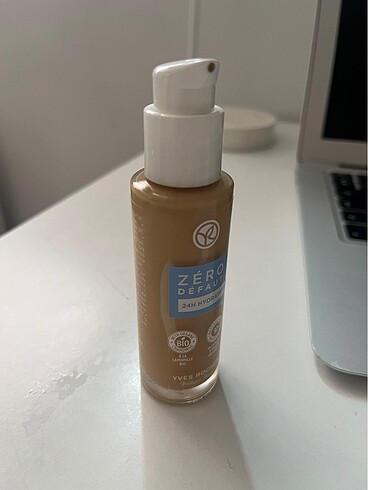 Yves Rocher Fondöten Beige 150