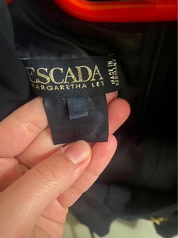 l Beden lacivert Renk Escada yun elbise
