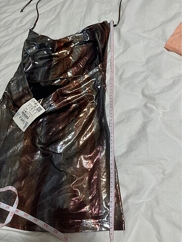 s Beden Pull and bear parlak elbise