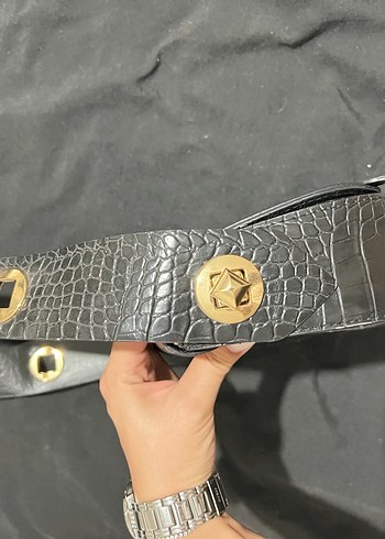 Beden siyah Renk Tokalı Siyah Yılan Derisi Desenli Deri Çanta