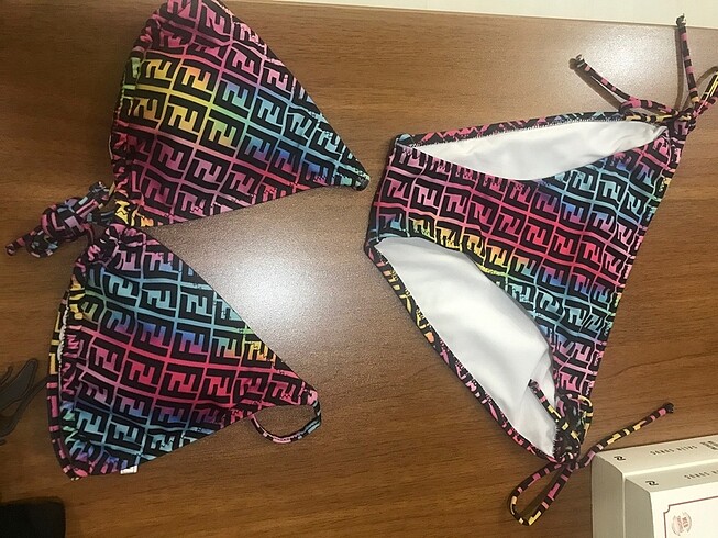 Bikini