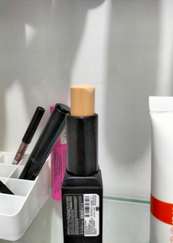 #newwel #gunes # kremi ve #kontör ve #göz altı kapatıcı  - Görsel 2