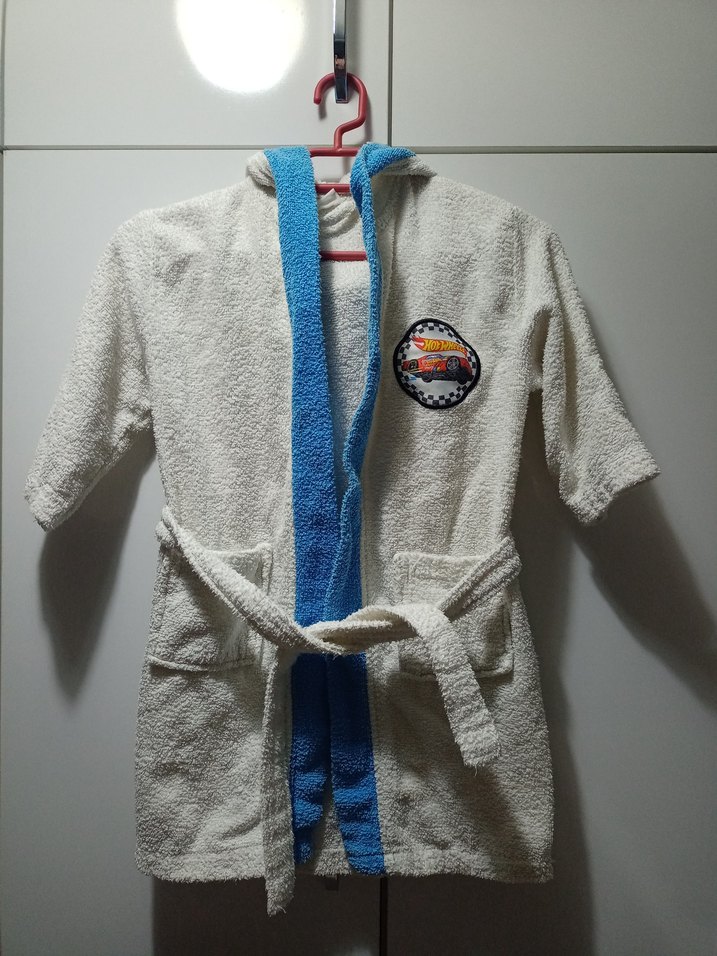 Kapüşonlu Erkek Çocuk Bornoz - Beyaz - Görsel 2