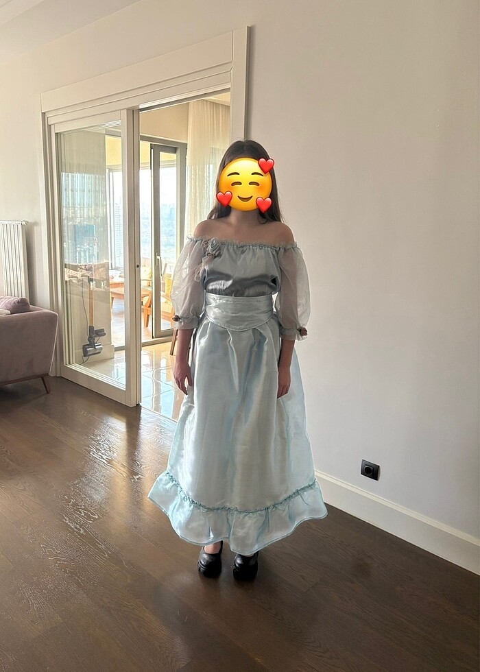 El Yapımı Fiyonk Detaylı M Beden Alice Kostümü - Görsel 2