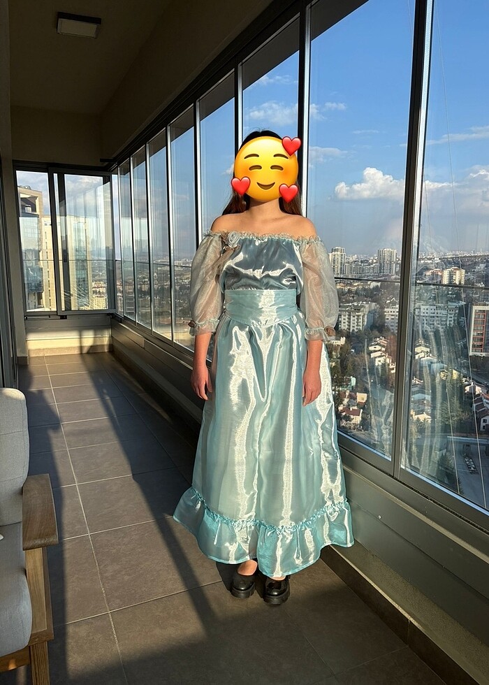 El Yapımı Fiyonk Detaylı M Beden Alice Kostümü - Görsel 3