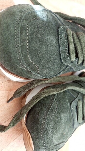 39,5 Beden yeşil Renk Bağcıklı yeşil spor ayakkabı