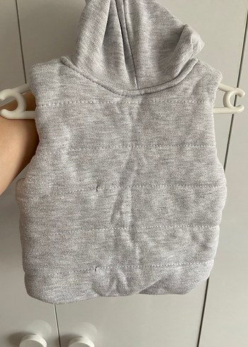 Kız Çocuk Gri Nakışlı Triko Yelek - Görsel 2