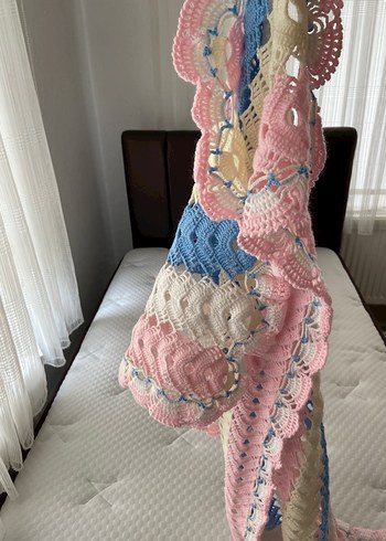 Pastel Renkli Örgü Bebek Battaniyesi - Görsel 2
