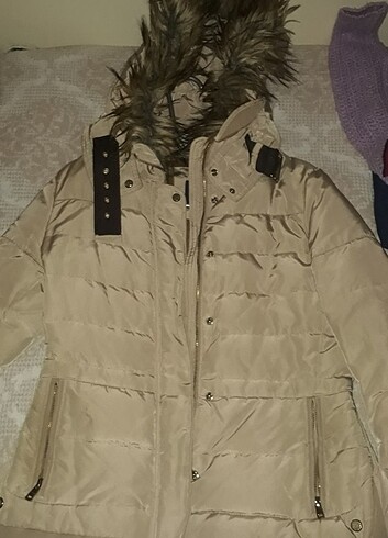 Zara mont