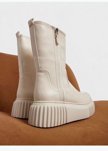 Catwalk Junkie Beyaz Yün Kadın Botları, Kürk Detaylı