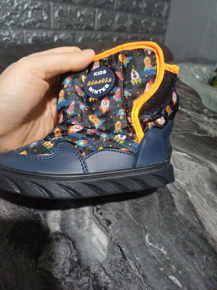 Çocuk Renkli Baskılı Cırt Cırtlı Bot - Görsel 4