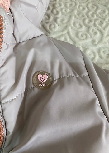 Kız Çocuk Gri Kürklü Mont - Görsel 4