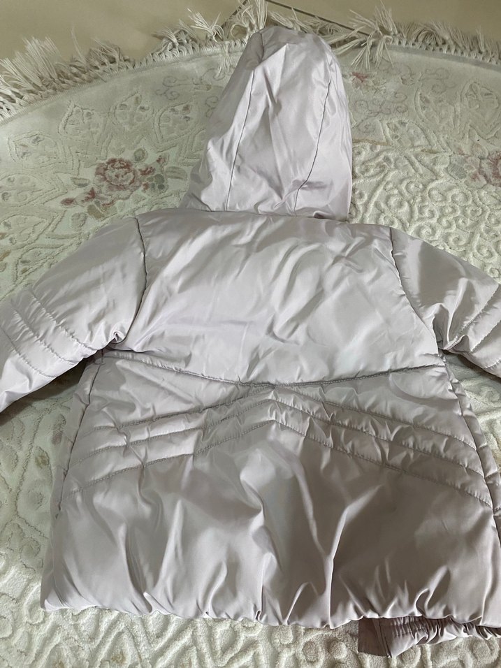 Kız Çocuk Gri Kürklü Mont - Görsel 3