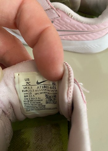 Nike Kız Çocuk Pudra Pembe Cırt Cırtlı Spor Ayakkabı - Görsel 4