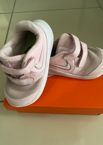 Nike Kız Çocuk Pudra Pembe Cırt Cırtlı Spor Ayakkabı - Görsel 2