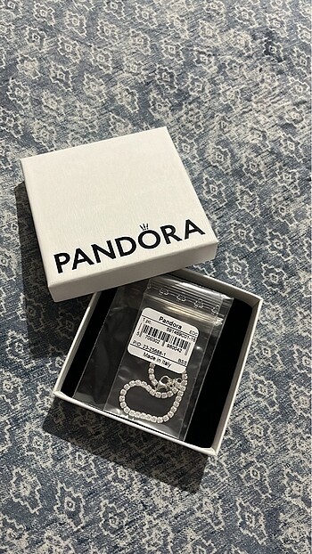 Pandora Işıltılı Tenis Bileziği
