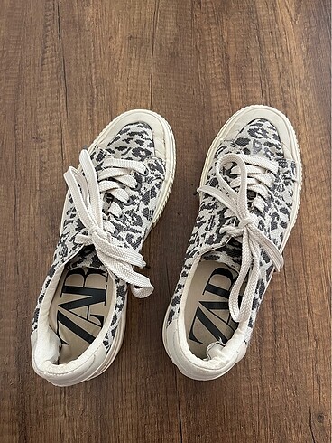 39 Beden camel Renk Zara Leopar Desen Sneaker