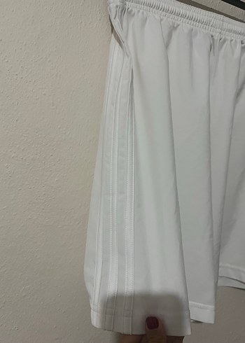 Beyaz Adidas Erkek Spor Şortu - Görsel 2