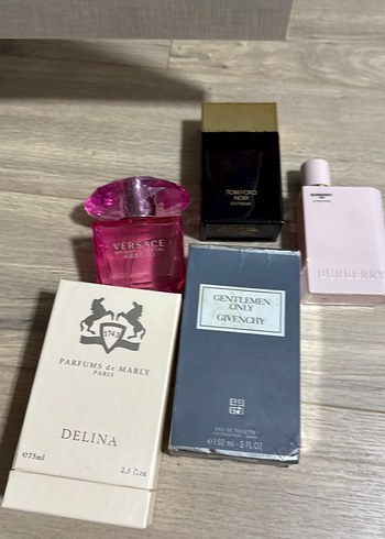 Kadın Parfüm Seti - Versace, Givenchy, Tom Ford, Burberry,