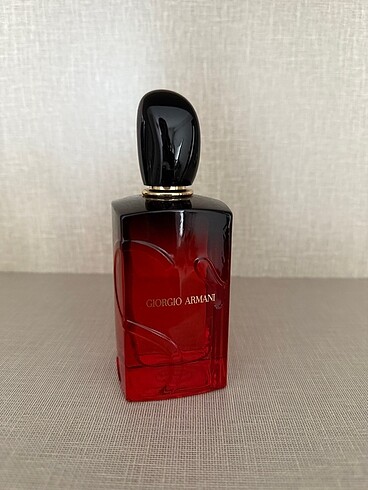 Armani si