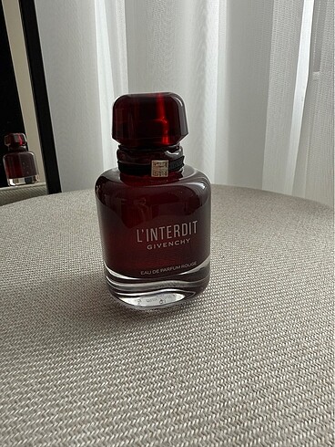 Linderdit rouge