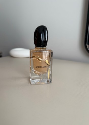 Giorgio Armani Kadın Parfümü 50 ml