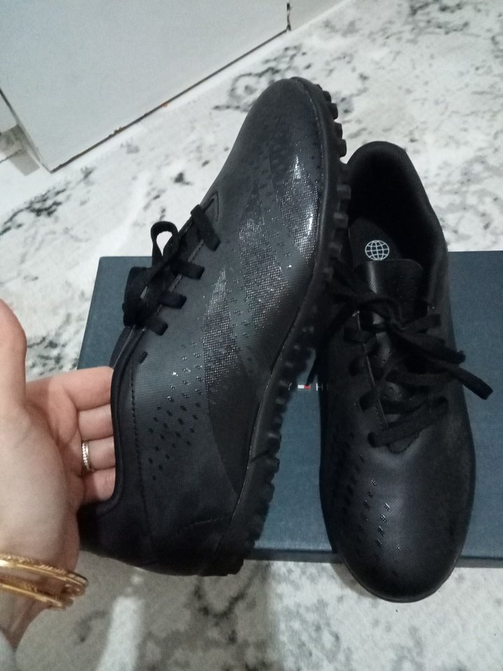 Siyah Erkek Futbol Ayakkabısı Bağcıklı - Görsel 4