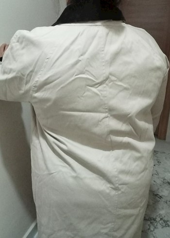 Bej Kadın Uzun Düğmeli Kaban - Görsel 4