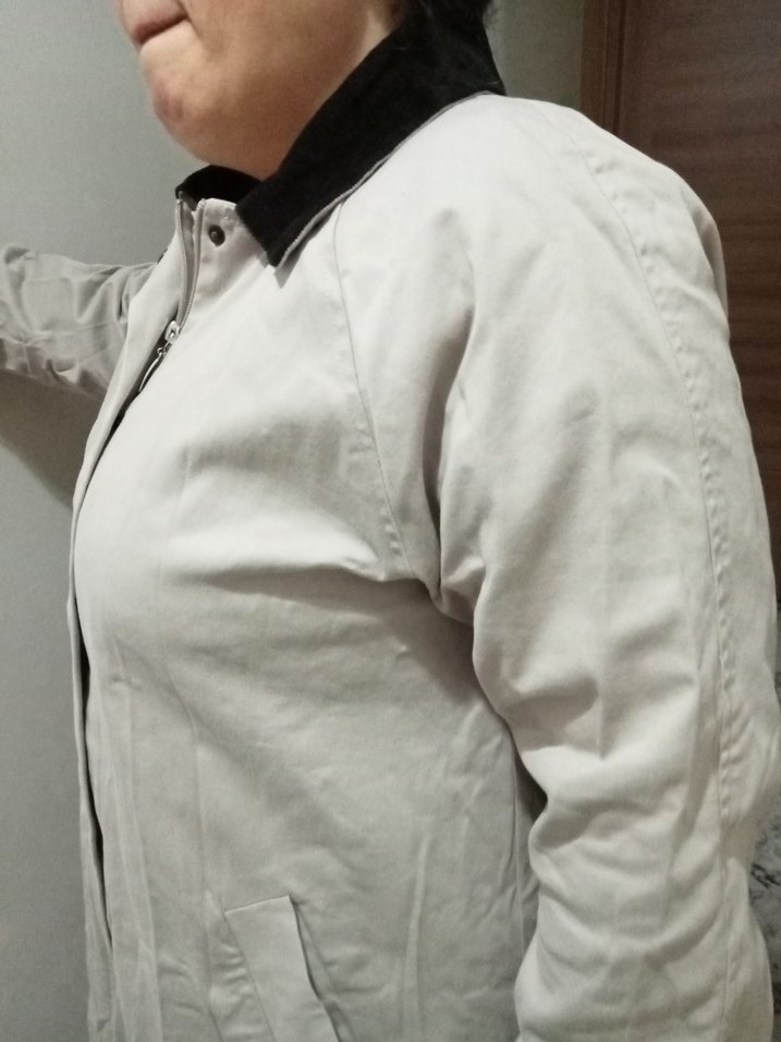 Bej Kadın Uzun Düğmeli Kaban - Görsel 2