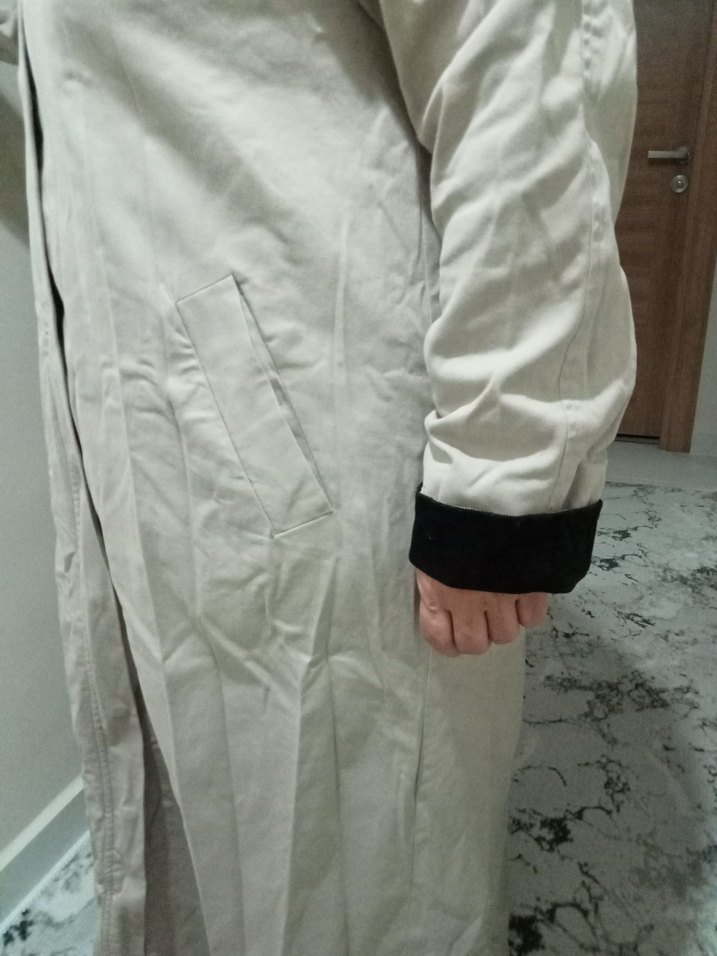 Bej Kadın Uzun Düğmeli Kaban - Görsel 3