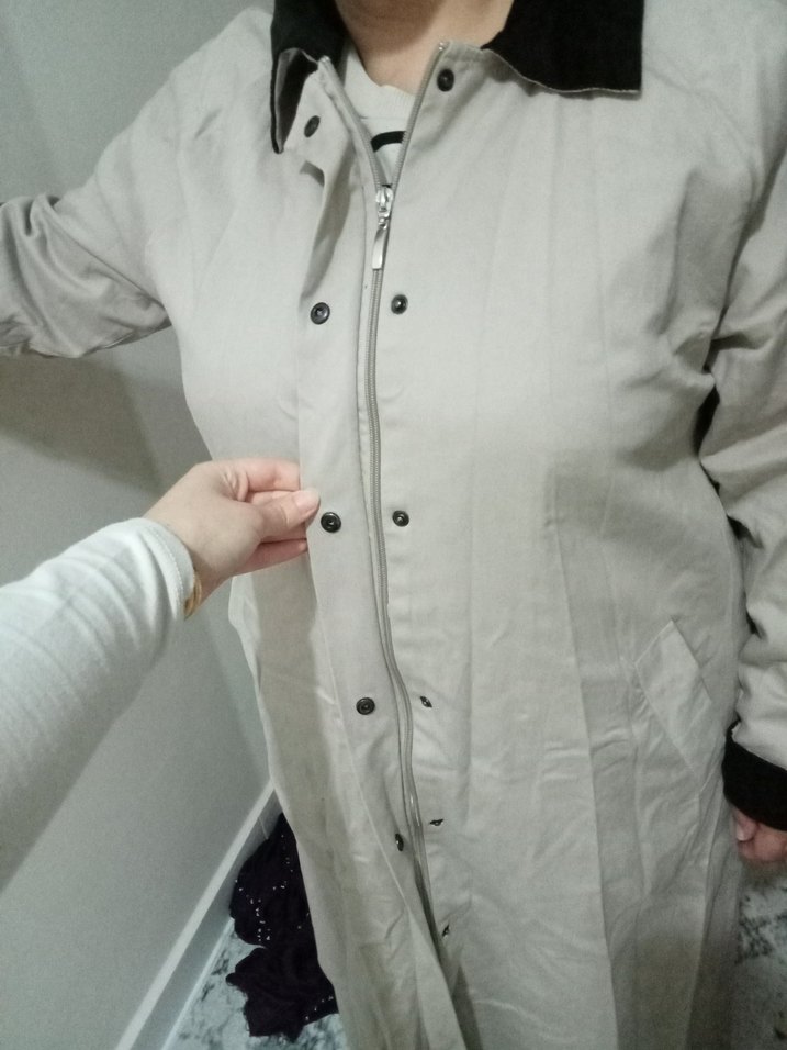 Bej Kadın Uzun Düğmeli Kaban - Görsel 5