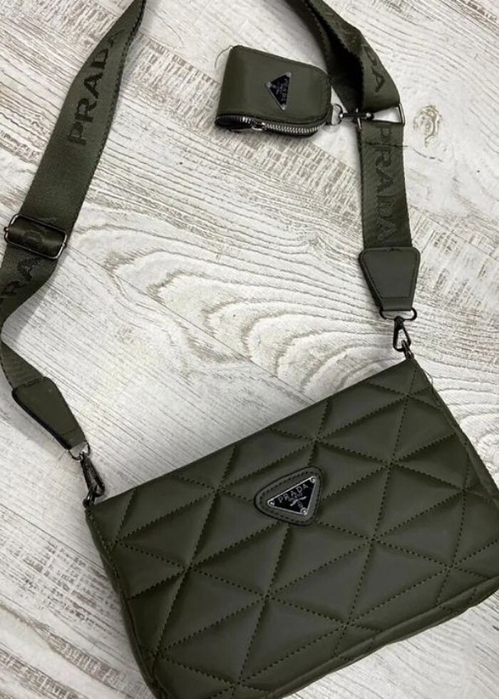 Prada askılı çanta  - Görsel 2