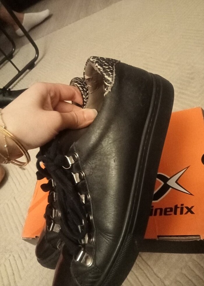 Siyah spor ayakkabı  - Görsel 4