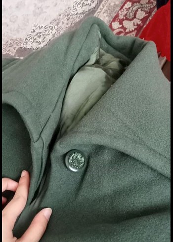 Düğmeli Uzun Yeşil Kadın Kaban - Görsel 4