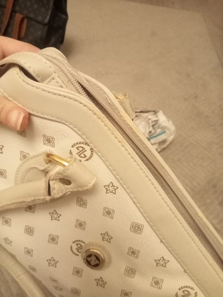 Beyaz Deri Kadın Omuz Çantası - Görsel 5