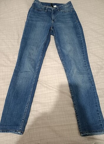 H&M Mavi Jean