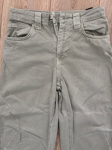 Zara Yeşil Mom Jean - Görsel 3