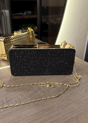 Zincir Detaylı Siyah taşlı Kadın Clutch