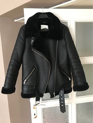 zara biker mont