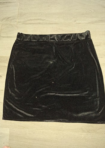 Siyah Kemerli Mini Kadın Etek