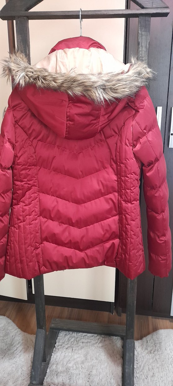 kapşonlu kadın mont. - Görsel 3