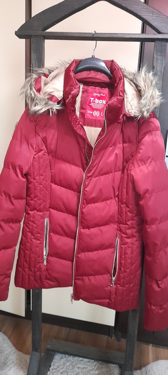 kapşonlu kadın mont. - Görsel 2