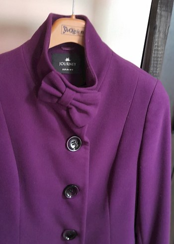 Mor Düğmeli Kadın Kaban - Görsel 2