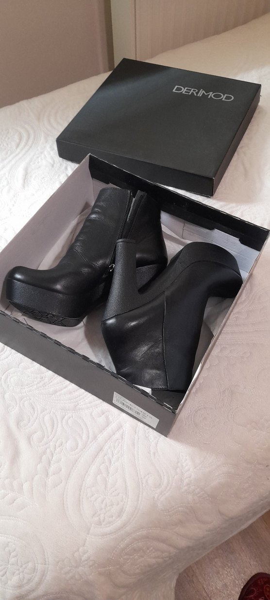 Siyah Deri Platform Topuklu  Kadın Çizme, buti - Görsel 4